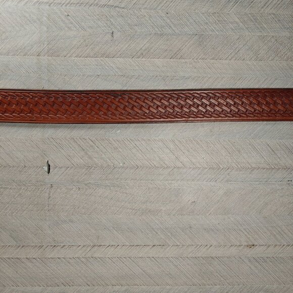 Vintage L.L. Bean Double Strap Leather Belt Basketweave Embossed Brass Buckle - Picture 5 of 7